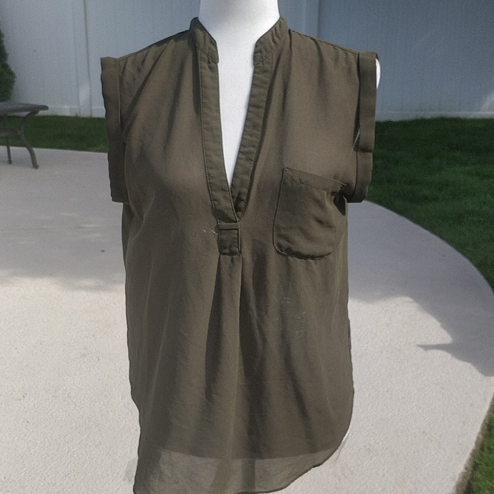 Windsor avocado green, short sleeve, sheer top,